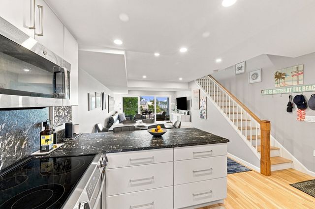 5 Independence Way C, Marblehead, MA 01945