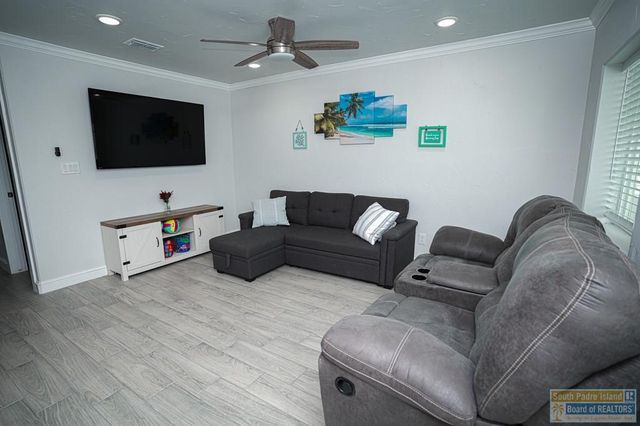 776 E Oyster Dr., Port Isabel, TX 78578