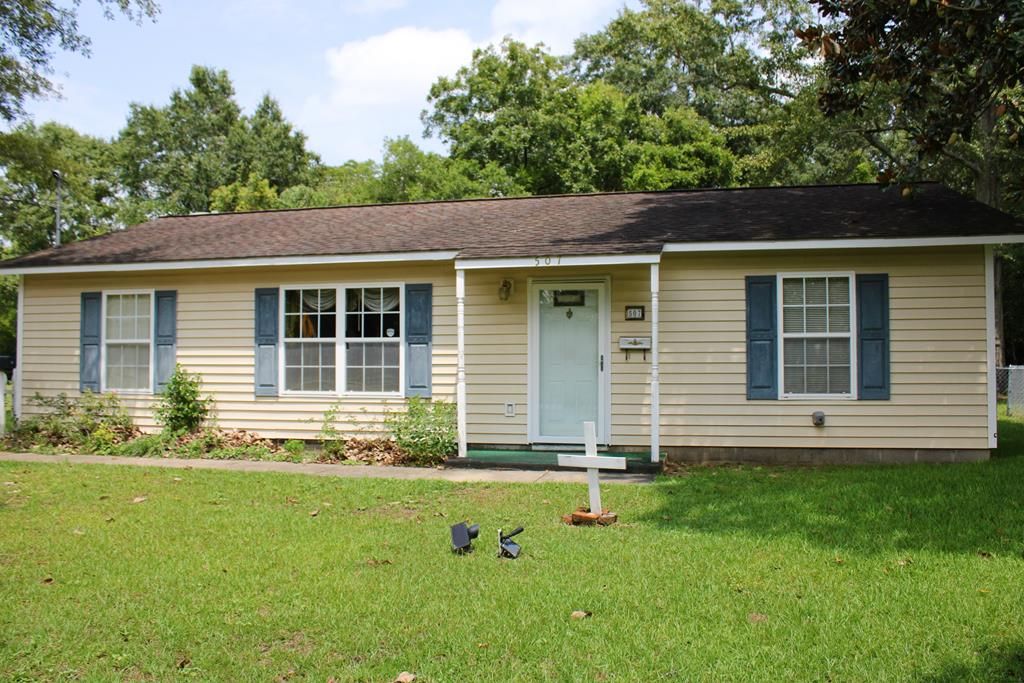 507 S Appletree St, Dothan, AL 36301