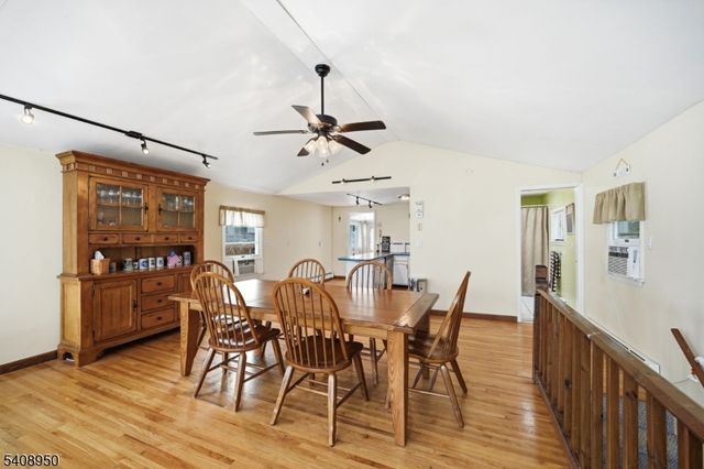 8 Wendy Way, Greenwood Lake, NY 10925