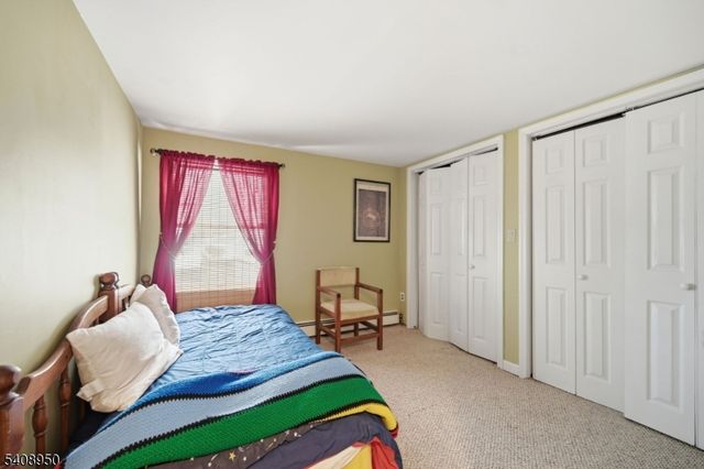 8 Wendy Way, Greenwood Lake, NY 10925