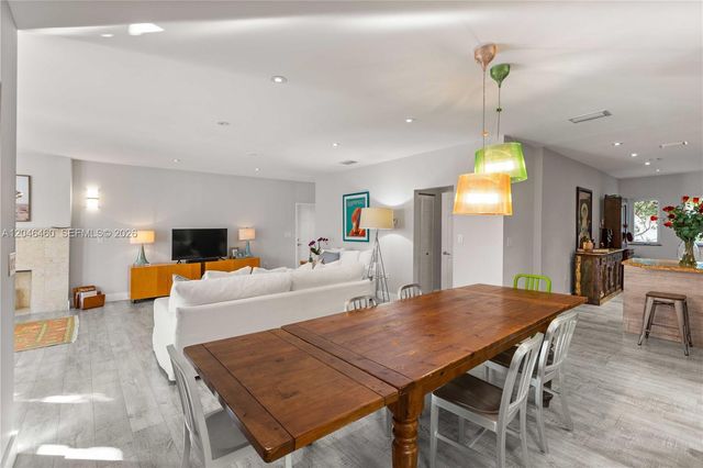 737 Alhambra Circle, Coral Gables, FL 33134