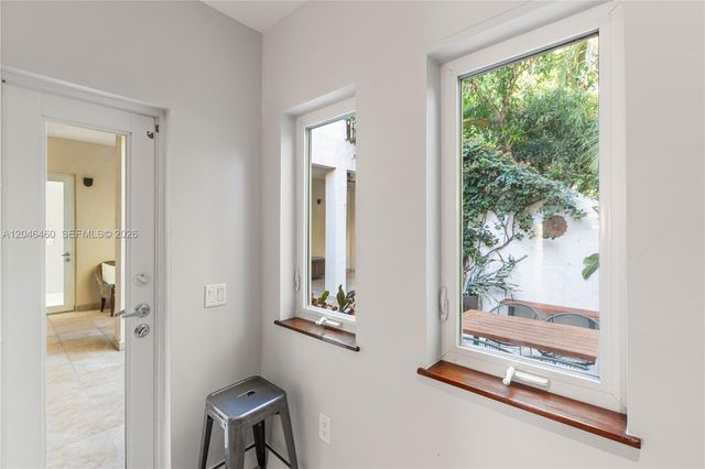 737 Alhambra Circle, Coral Gables, FL 33134