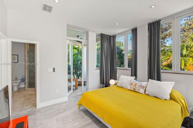 737 Alhambra Circle, Coral Gables, FL 33134