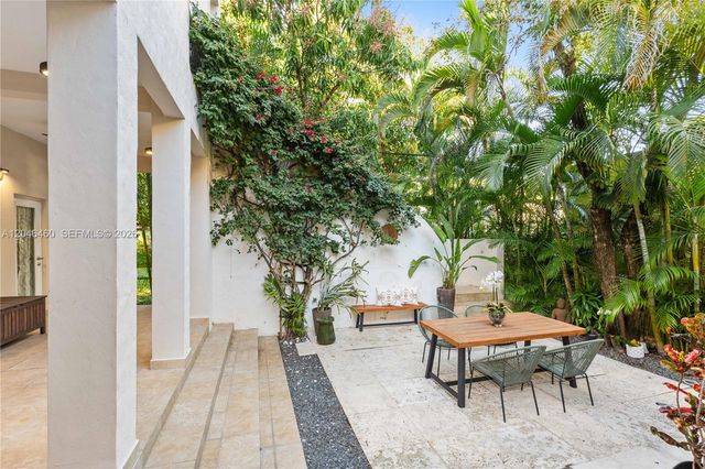 737 Alhambra Circle, Coral Gables, FL 33134