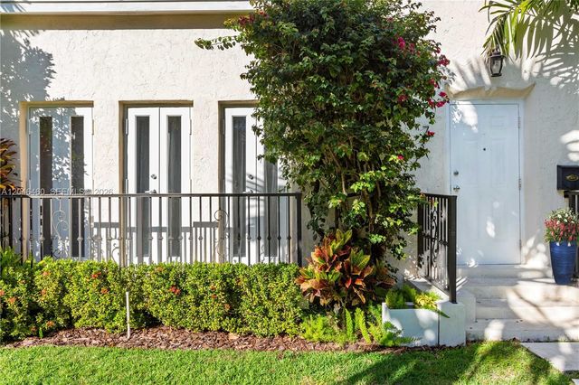 737 Alhambra Circle, Coral Gables, FL 33134