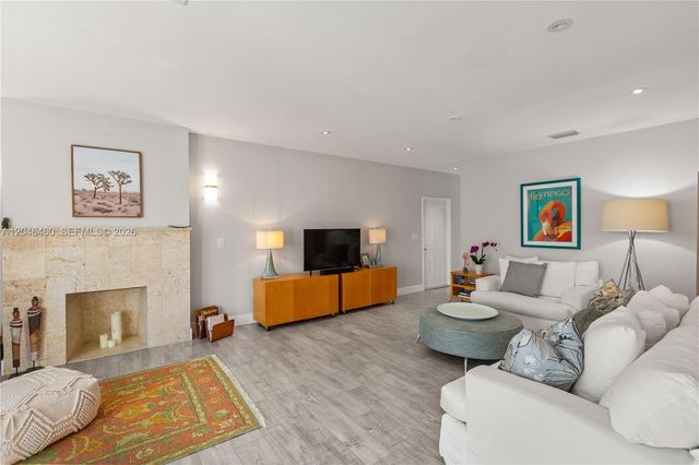 737 Alhambra Circle, Coral Gables, FL 33134