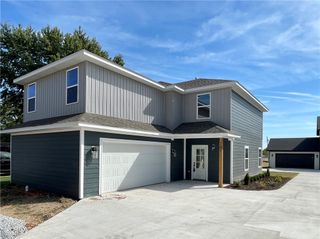 701 SW Dallas Street, Gravette, AR 72736