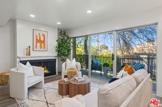 14850 Hesby Street 203, Sherman Oaks, CA 91403