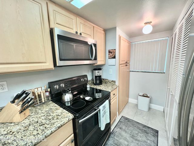 640 N Atlantic Avenue 3b, Cocoa Beach, FL 32931