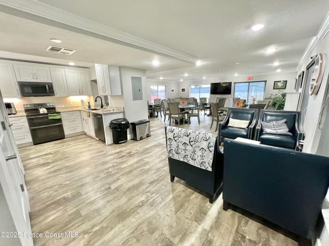 640 N Atlantic Avenue 3b, Cocoa Beach, FL 32931