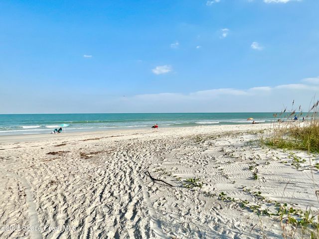 640 N Atlantic Avenue 3b, Cocoa Beach, FL 32931