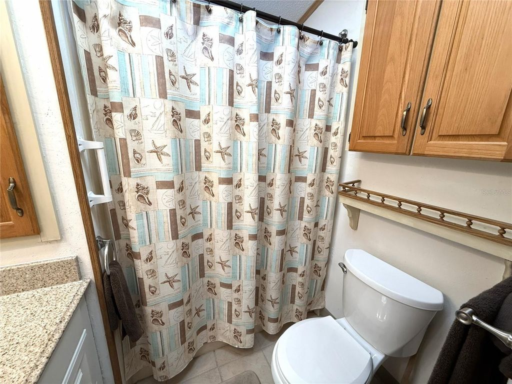 Image 20 of property listing at 3333 26TH AVENUE E 1006, Bradenton, FL 34208