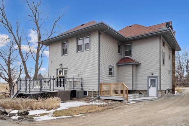 6309 Kimball Ave., Waterloo, IA 50701