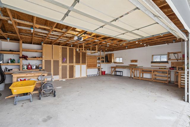 6309 Kimball Ave., Waterloo, IA 50701