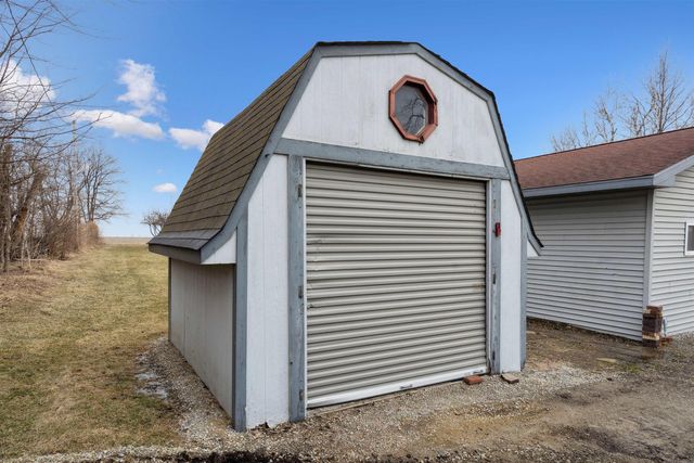 6309 Kimball Ave., Waterloo, IA 50701