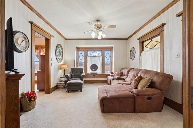 6309 Kimball Ave., Waterloo, IA 50701