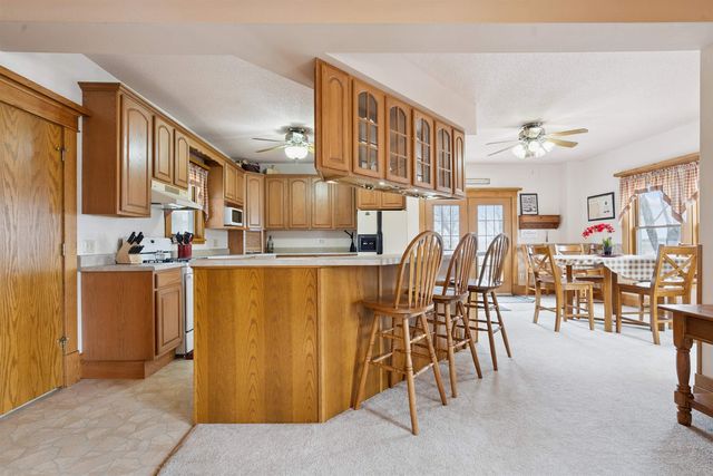 6309 Kimball Ave., Waterloo, IA 50701