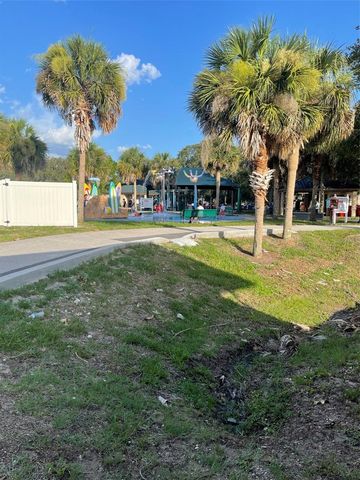 437 CAROLINA AVENUE, St Cloud, FL 34769