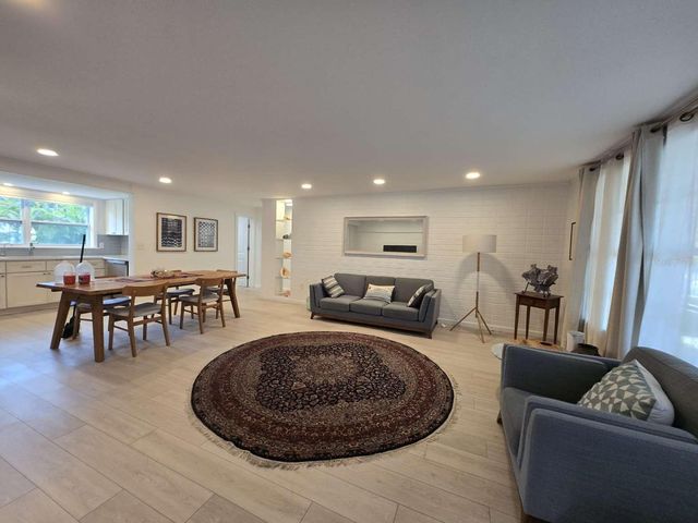 751 FOX STREET, Longboat Key, FL 34228