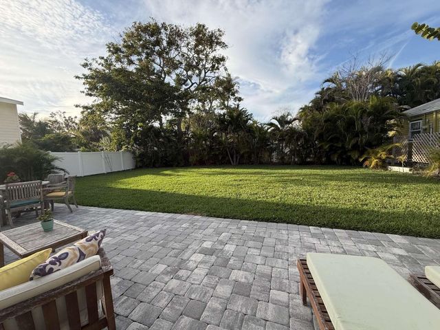751 FOX STREET, Longboat Key, FL 34228