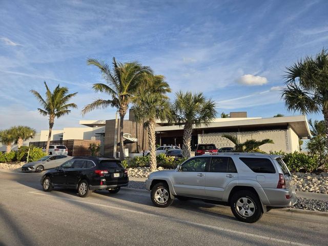 751 FOX STREET, Longboat Key, FL 34228