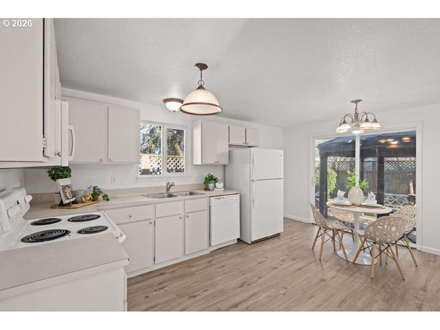 4482 Sw 179TH Ave, Beaverton, OR 97078