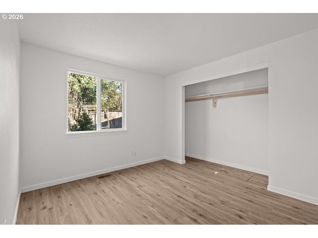 4482 Sw 179TH Ave, Beaverton, OR 97078