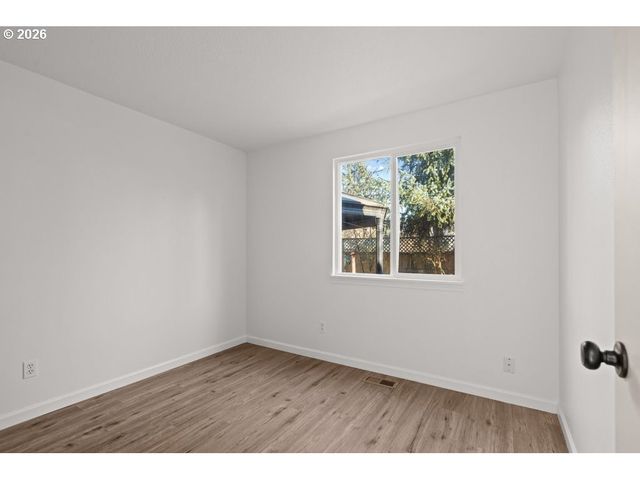 4482 Sw 179TH Ave, Beaverton, OR 97078