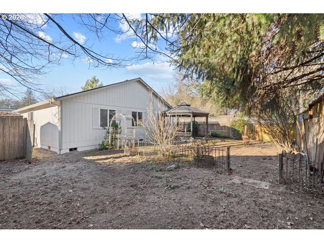 4482 Sw 179TH Ave, Beaverton, OR 97078