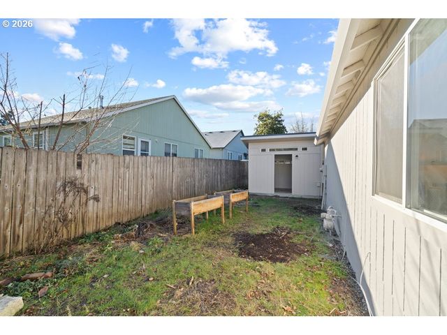 4482 Sw 179TH Ave, Beaverton, OR 97078