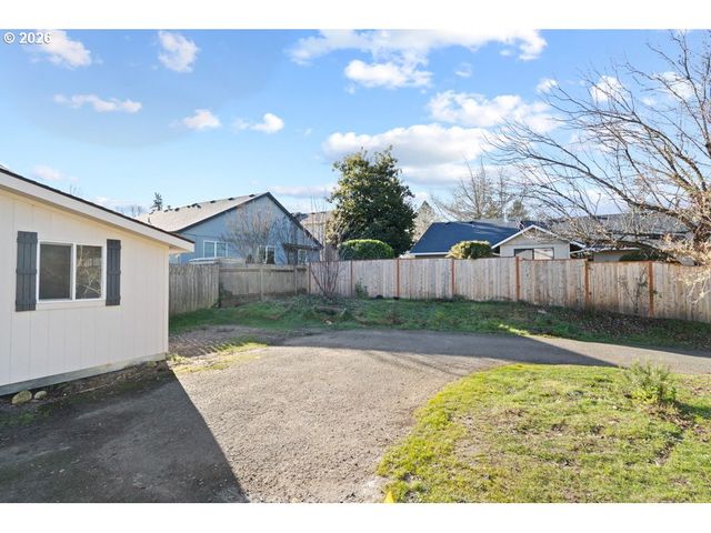 4482 Sw 179TH Ave, Beaverton, OR 97078