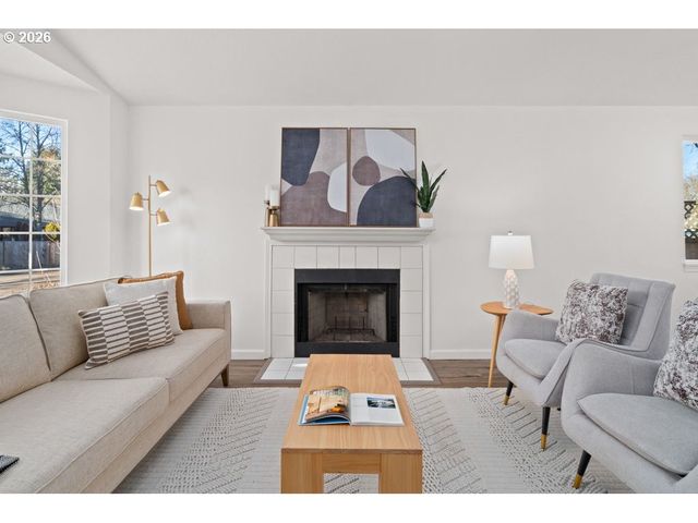 4482 Sw 179TH Ave, Beaverton, OR 97078