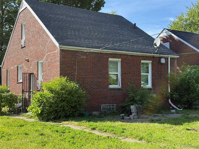 11300 Rossiter Street, Detroit, MI 48224