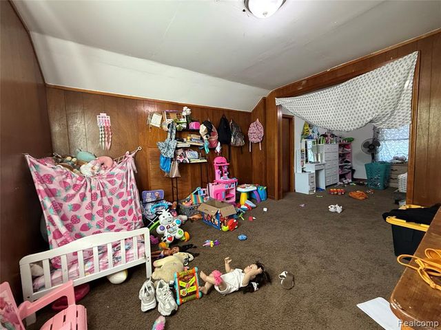 11300 Rossiter Street, Detroit, MI 48224