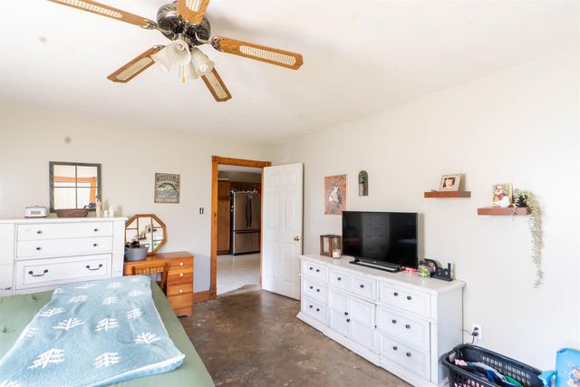 1910 W Union Ave, Wynne, AR 72396