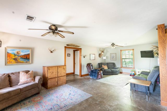 1910 W Union Ave, Wynne, AR 72396