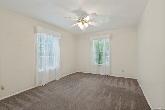 243 Twin Oak, Seguin, TX 78155
