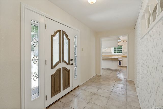 243 Twin Oak, Seguin, TX 78155