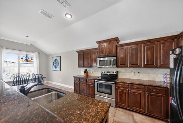 964 REDBUD LN, Bullard, TX 75757