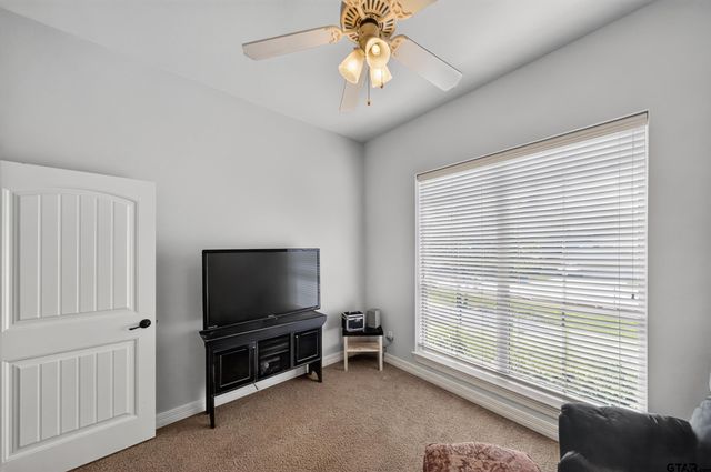 964 REDBUD LN, Bullard, TX 75757