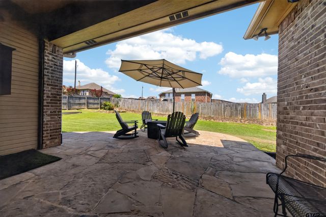 964 REDBUD LN, Bullard, TX 75757