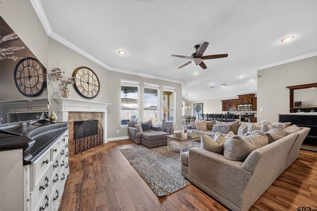 964 REDBUD LN, Bullard, TX 75757
