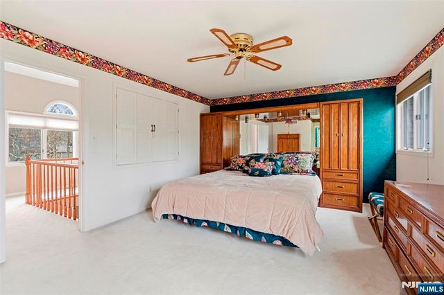 25 Stone Row Lane, Jefferson Township, NJ 07438