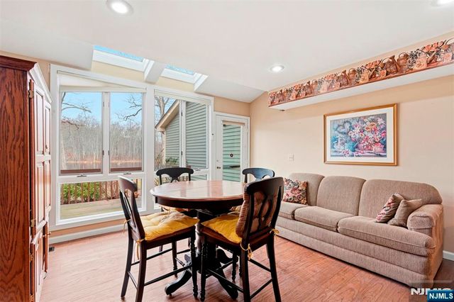 25 Stone Row Lane, Jefferson Township, NJ 07438