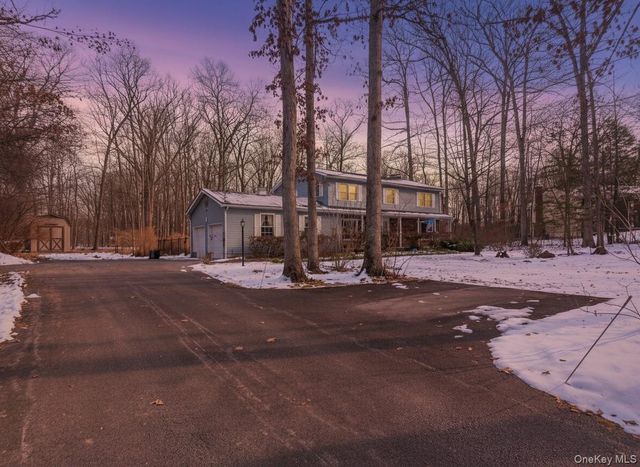 9 Brook Place, Wappingers Falls, NY 12590