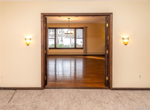 9 Brook Place, Wappingers Falls, NY 12590