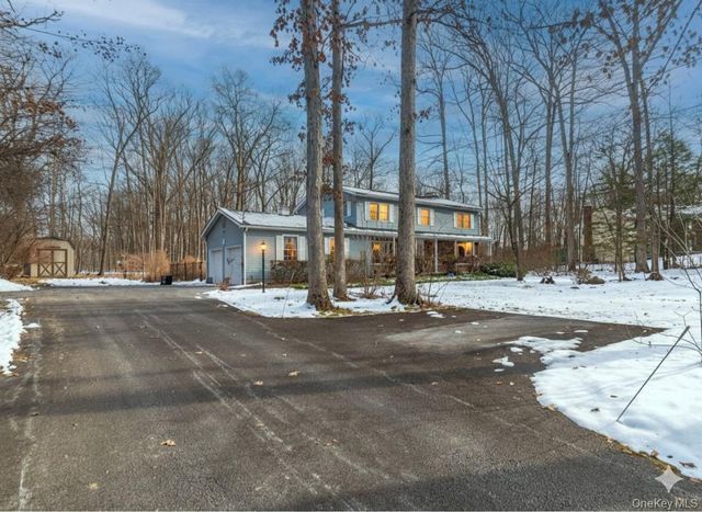 9 Brook Place, Wappingers Falls, NY 12590