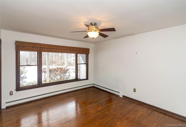 9 Brook Place, Wappingers Falls, NY 12590