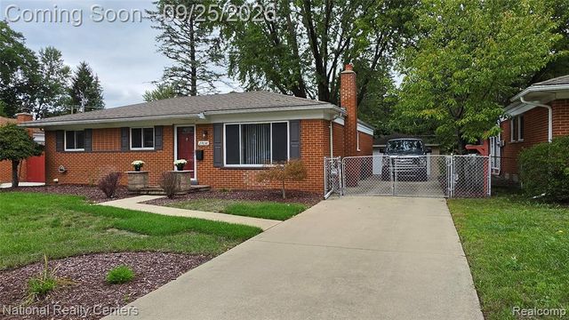 27636 Shiawassee Road, Farmington Hills, MI 48336
